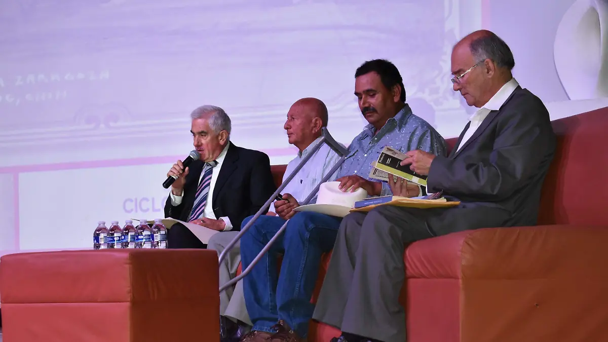 Historiadores encabezaron la ceremonia de municipalización de Cuauhtémoc